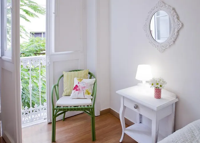 Casablanca Tenerife Bed & Breakfast 3*